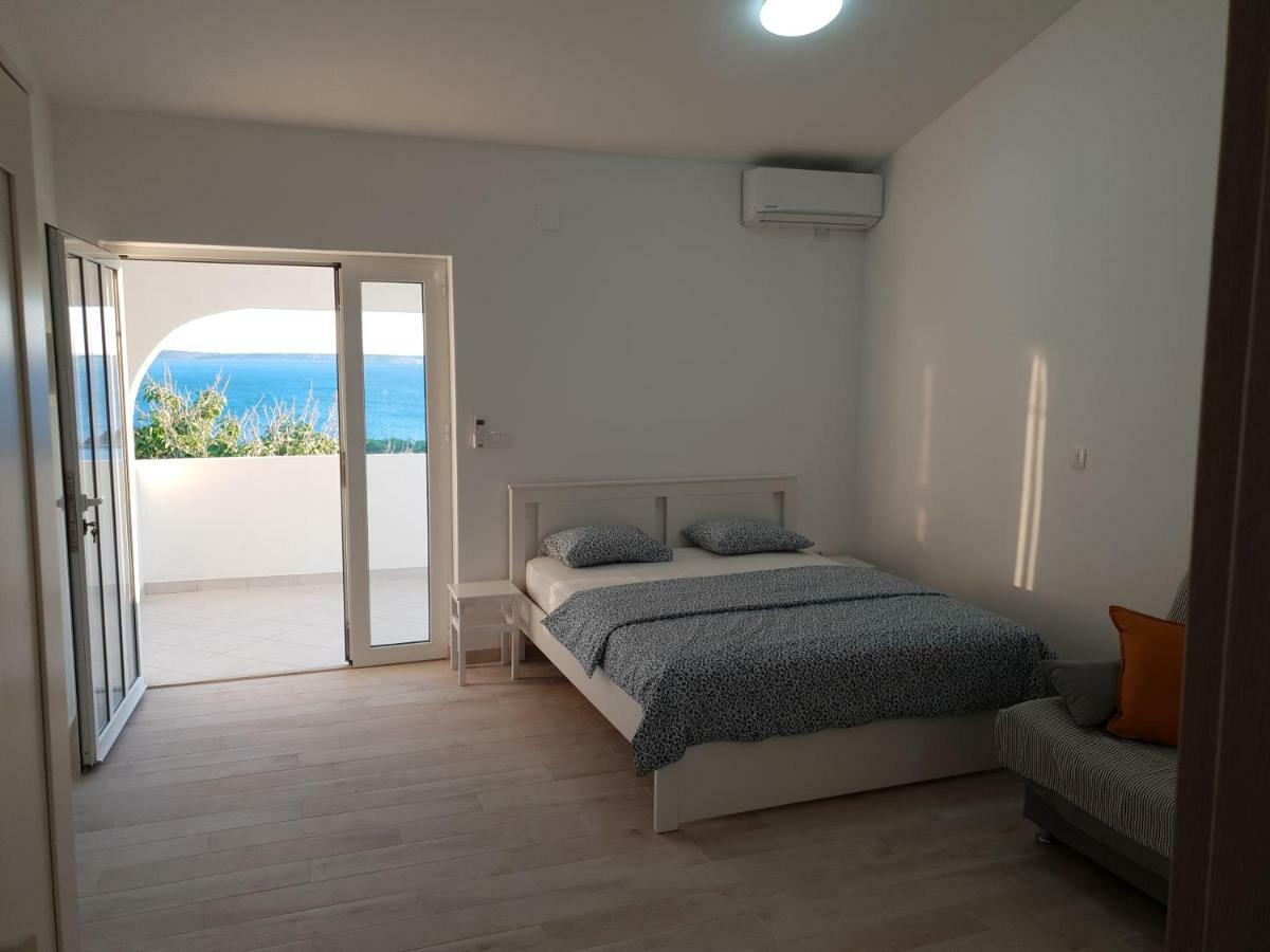 Endless Horizont Apartment Rtina Luaran gambar