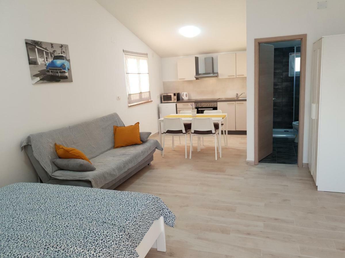 Endless Horizont Apartment Rtina Luaran gambar