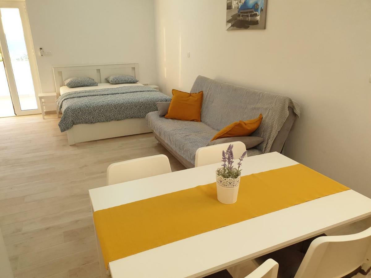 Endless Horizont Apartment Rtina Luaran gambar
